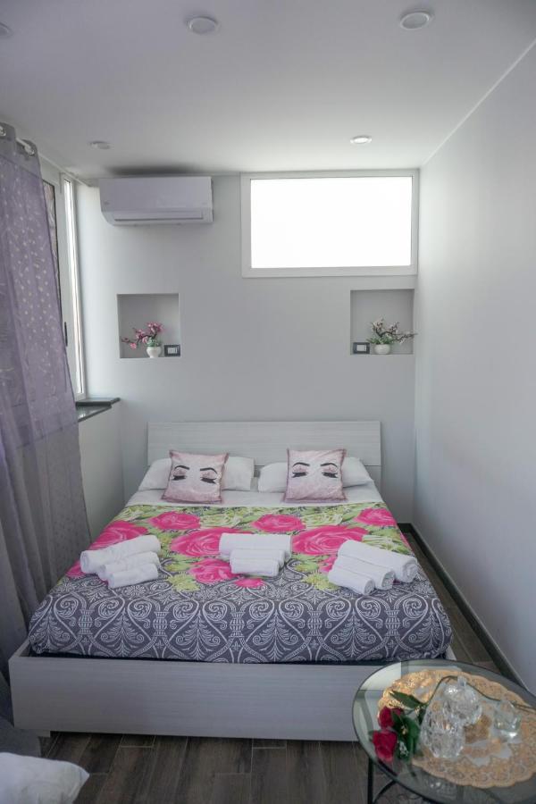 B&B Porta Garibaldi Catane Extérieur photo