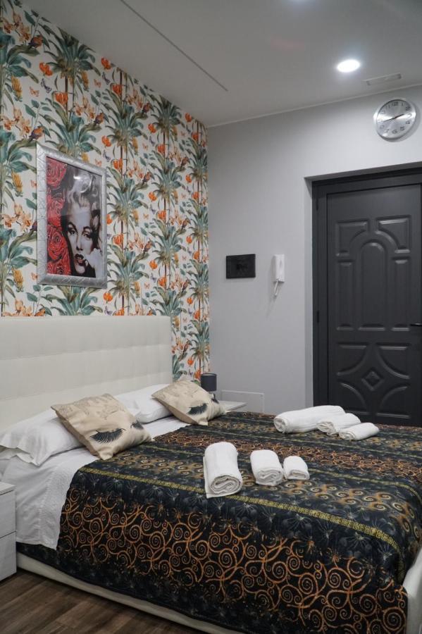 B&B Porta Garibaldi Catane Extérieur photo