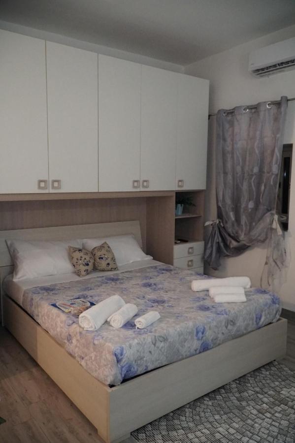 B&B Porta Garibaldi Catane Extérieur photo