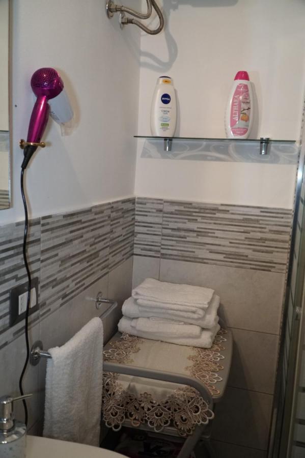 B&B Porta Garibaldi Catane Extérieur photo