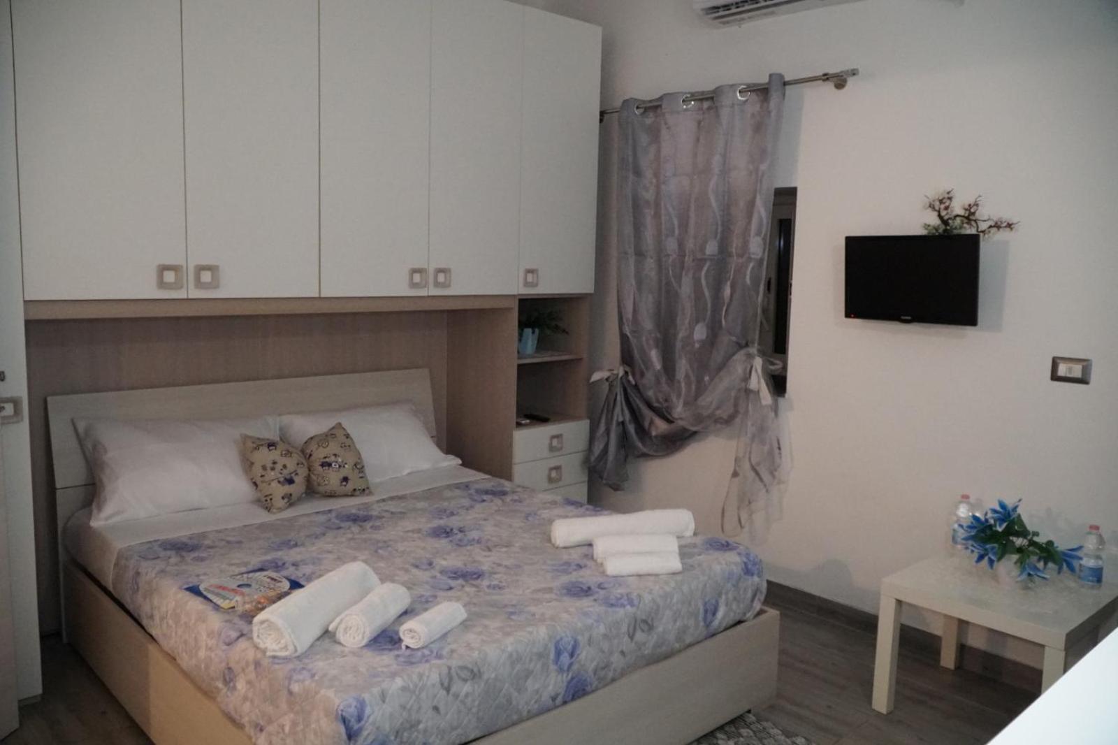 B&B Porta Garibaldi Catane Chambre photo